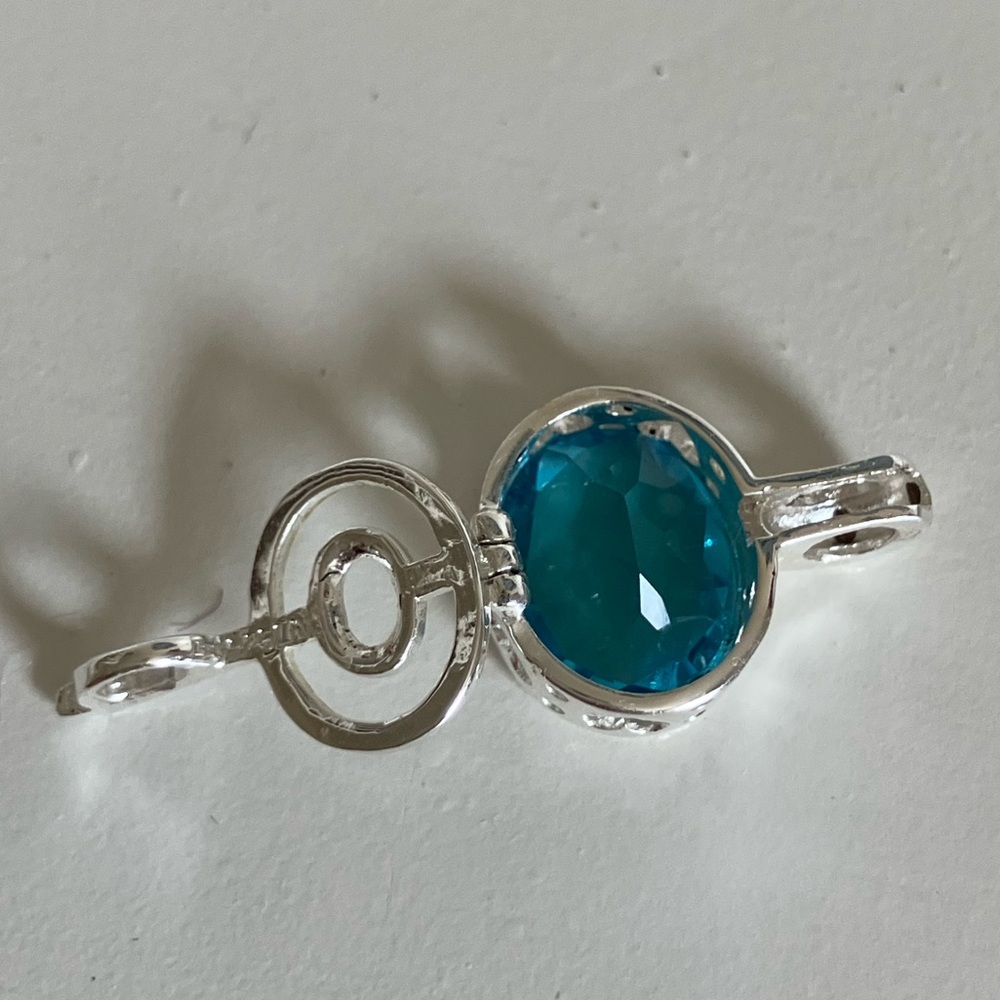 925 Sterling Silver Necklace With Topaz Gemstone 16 inches - Picture 5 of 8